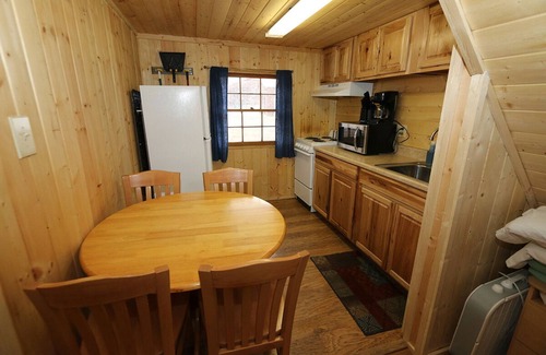 Red River Cabin | Located on our Private Fishing Pond