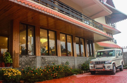 Mirik Resort | Located on top of the hill in front of Samendu Lake