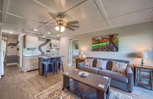 New Braunfels Condo | Located right on the Comal River! Pool, hot tub, direct river access!