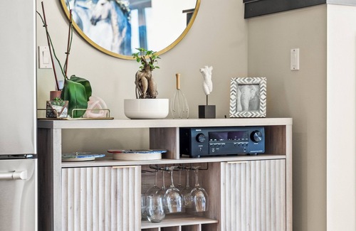 Highland House | Location! 2 Bedroom Townhouse w/Rooftop Deck in LoHi