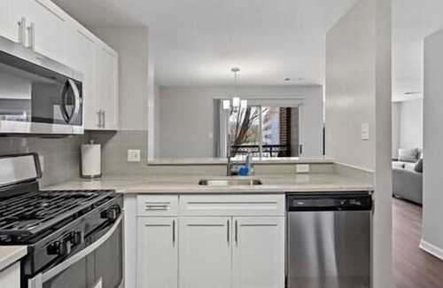 Herndon Apartment | Location | 2bedrooms | Prime | Suburban | Boutique