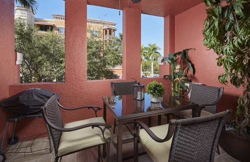 Redevelopment Area Condo | Location and Lifestyle at its Finest!
