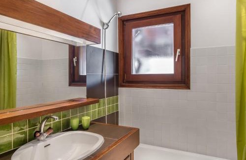 Megeve Apartment | Location Appartement 2 Chambres à Megève, Proche Télécabine Jaillet, Parking et Animaux Acceptés - FR-1-453-38