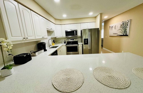 San Carlos Park House | “ Location, close to Gulf Coast University, RSW Airport”.