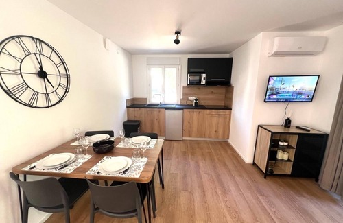 Cala Rossa Apartment | Location Corsica, T2 800 m from Cala Rossa Beach