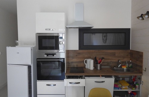 Lamalou-les-Bains Apartment | Location Curiste. Appartement au Rez-de-chaussé. A 2mn du Centre de Cure