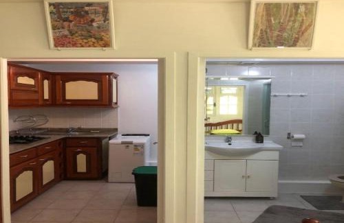 Sainte-Rose House | Location d'un studio