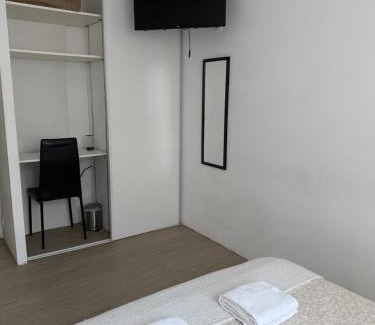 Le Ray House | Location dans résidence privée,sécurisée ,parking gratuit , 1 minute du tramway, à 9 minute du centre ville, accessible à plusieurs transports