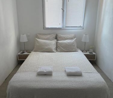 Le Ray House | Location dans résidence privée,sécurisée ,parking gratuit , 1 minute du tramway, à 9 minute du centre ville, accessible à plusieurs transports