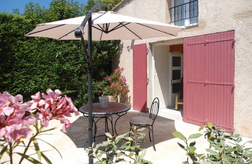 Le Muy House | LOCATION DUPLEX 4 PERS. 45M2 NEAR SAINTE MAXIME VAR .IDEALEMENT LOCATED .