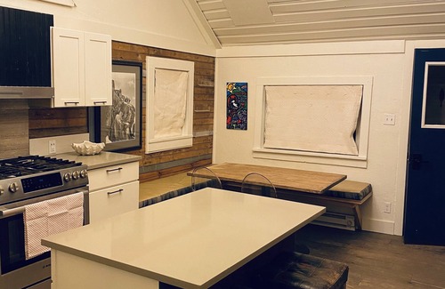 Crested Butte House | Location, hot tub and off street parking!