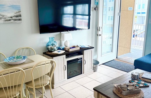 Wildwood Crest Condo | LOCATION!LOCATION! Oceanfront Complex, Kid Friendly, Free Wi-fi,Sheets Includedn