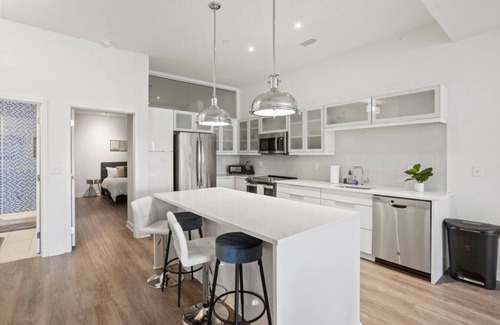 Garment District Apartment | ☆Location Location☆ Luxury 2 bed