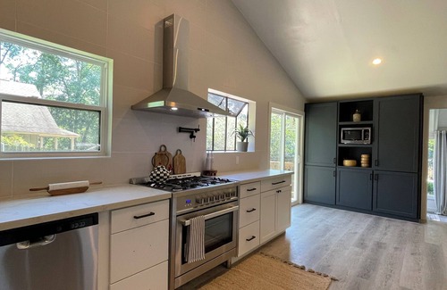 Panorama Village House | LOCATION, LOCATION, LOCATION! 2 Bedroom Home in Panorama Village Golf Community
