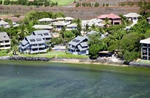 Kahana Condo | Location, Location, Location. You can't get closer to the ocean for this price