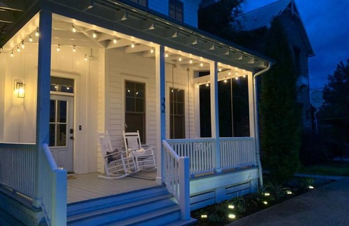 Carlton Landing House | Location! Location! Location!