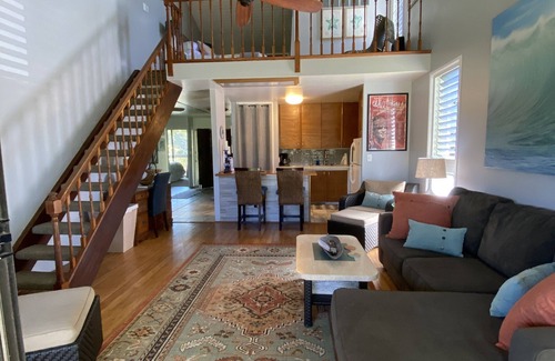 Kahuku Condo | Location, location! Split AC System throughout ENTIRE condo! Legal Rental!