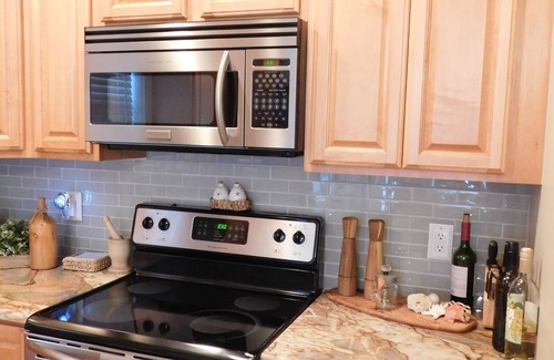 Sea Isle City Condo | LOCATION! LOCATION! LOCATION!