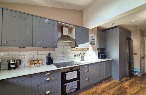 Melksham House | Location, lovely family home