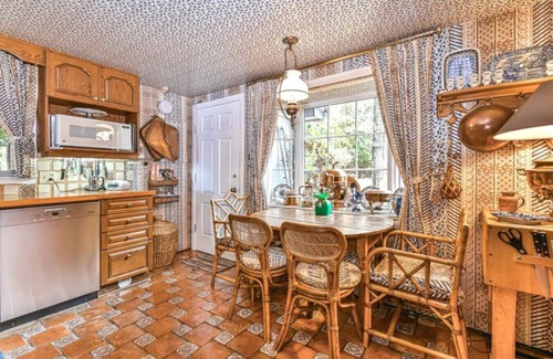 Sainte-Ann-des-Lacs House | Location mensuelle - Chalet au bord du lac Marois