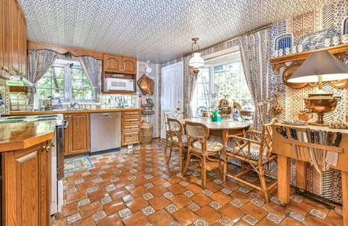 Sainte-Ann-des-Lacs House | Location mensuelle - Chalet au bord du lac Marois