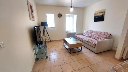 Nogent-sur-Vernisson Apartment | Location meublée plain pied