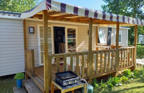 Coulanges House | Location Mobilhome Camping 4 Domaine de Dugny