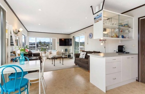Whangamata House | Location on Winifred - Whangamata