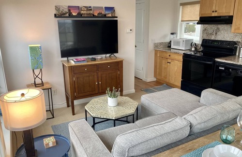 Provincetown Condo | LOCATION! PARKING! West End, 1 Bedroom Condo, AC, W/D, Balcony