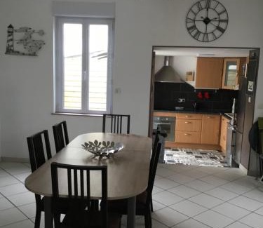 Petit-Fort-Philippe House | Location petit fort philippe maison 5 personnes 2 chambres