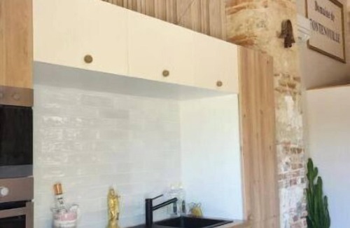 Esparron House | Location Petit Loft Dans Vaste Domaine