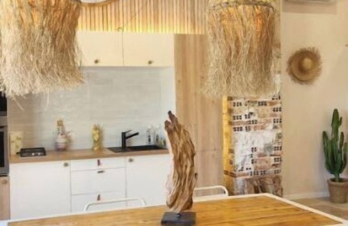 Esparron House | Location Petit Loft Dans Vaste Domaine