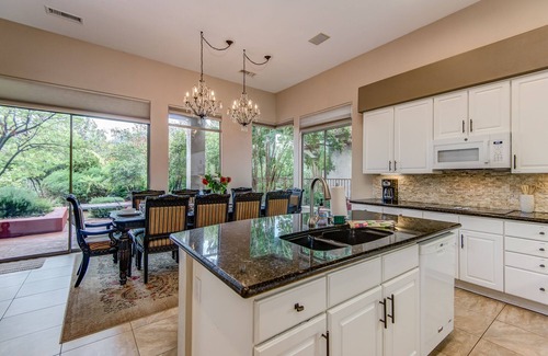 Oak Creek House | Location, Serene Backyard, Hot Tub, Walk to Restaurants!