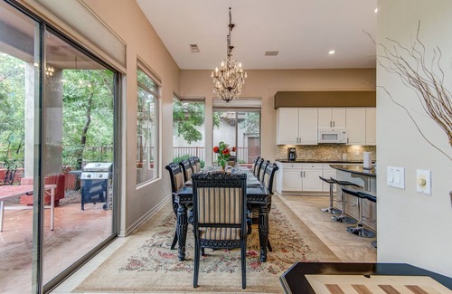 Oak Creek House | Location, Serene Backyard, Hot Tub, Walk to Restaurants!