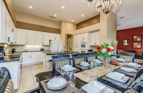 Oak Creek House | Location, Serene Backyard, Hot Tub, Walk to Restaurants!