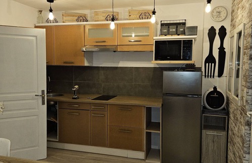 Mezzavia Apartment | Location T2 Proche Toutes Commodites ET Dans UN Coin Tranquille VUE Campagne