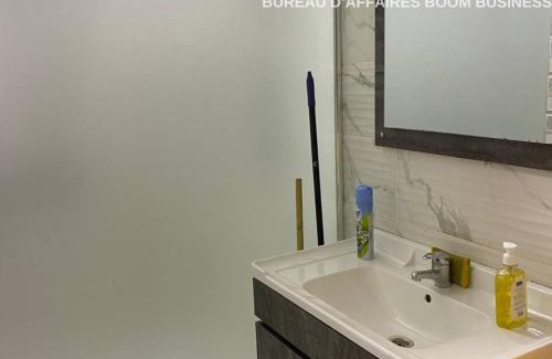 Hai Emir Apartment | Location T3 luxe centre ville Oran par nuitée