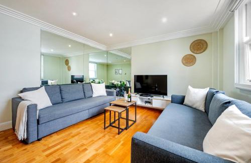 Covent Garden Apartment | Location Trafalgar Square 1 Bedr, 3 Beds, sleeps 6