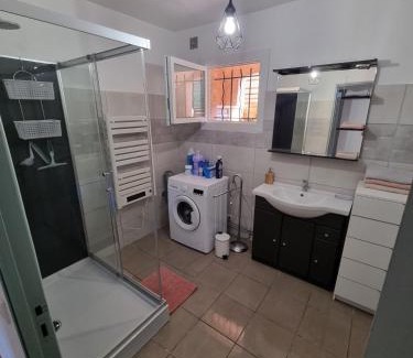 Le Mourillon Apartment | location vacances T4 bas de villa Toulon