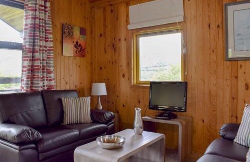 Lochearnhead House | Loch Earn View Lodge