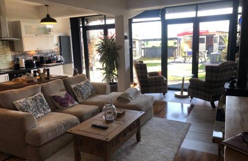 Alexandria Apartment | loch lomond apartments