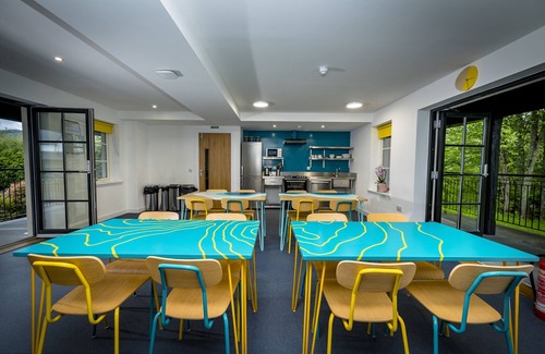 Lewiston Hotel | Loch Ness Bunk Inn