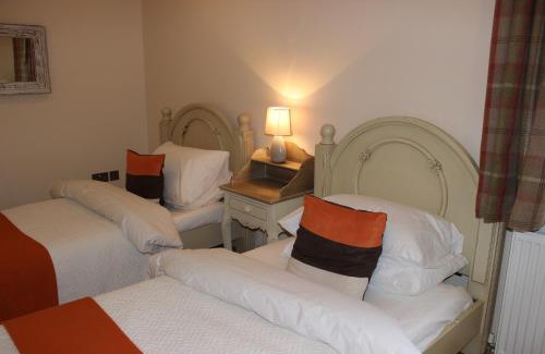 Loch Ness Cabin | Loch Ness Highland Cottages with partial Loch View