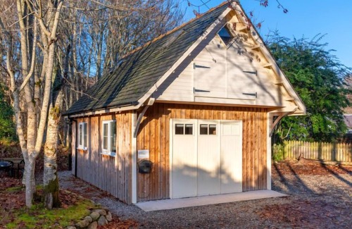 Drumnadrochit House | Loch Ness Wee Hideaway by Interhome