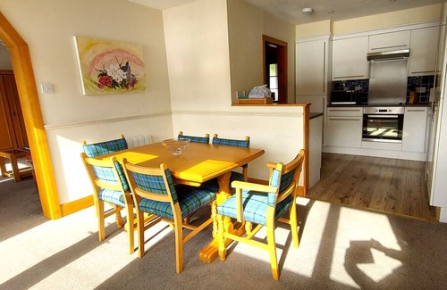 Kinloch Rannoch House | Loch Rannoch Highland Club, Lochside Lodge 2