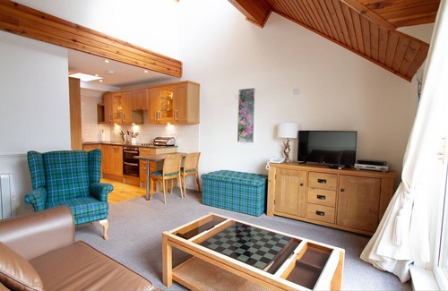 Kinloch Rannoch House | Loch Rannoch Highland Club Lochside Lodge 08