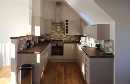 Fearnan House | Loch side holiday home with stunning views
