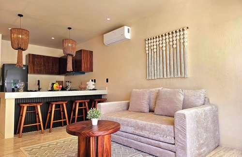 La Veleta Apartment | Loch Tulum Condos by BUnik
