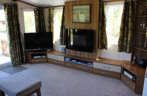 Taynuilt Ski Chalet | Loch View