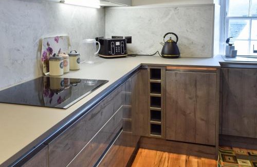 Inveraray House | Lochside Apartment